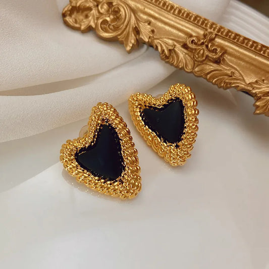 1 Pair Retro Heart Shape Copper Ear Studs