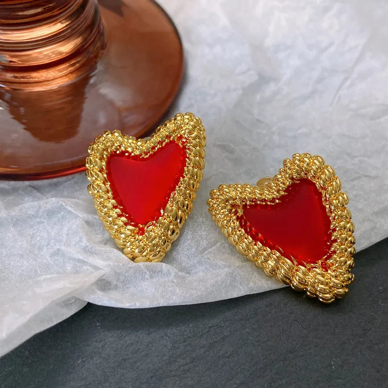 1 Pair Retro Heart Shape Copper Ear Studs