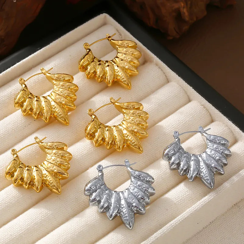 1 Pair Retro Luxurious Preppy Style Geometric Leaves Plating Titanium Steel 18K Gold Plated Earrings