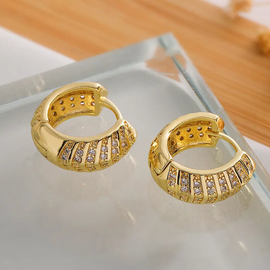 1 Pair Retro Simple Style Commute Triangle Circle Inlay Copper Zircon 18K Gold Plated Earrings