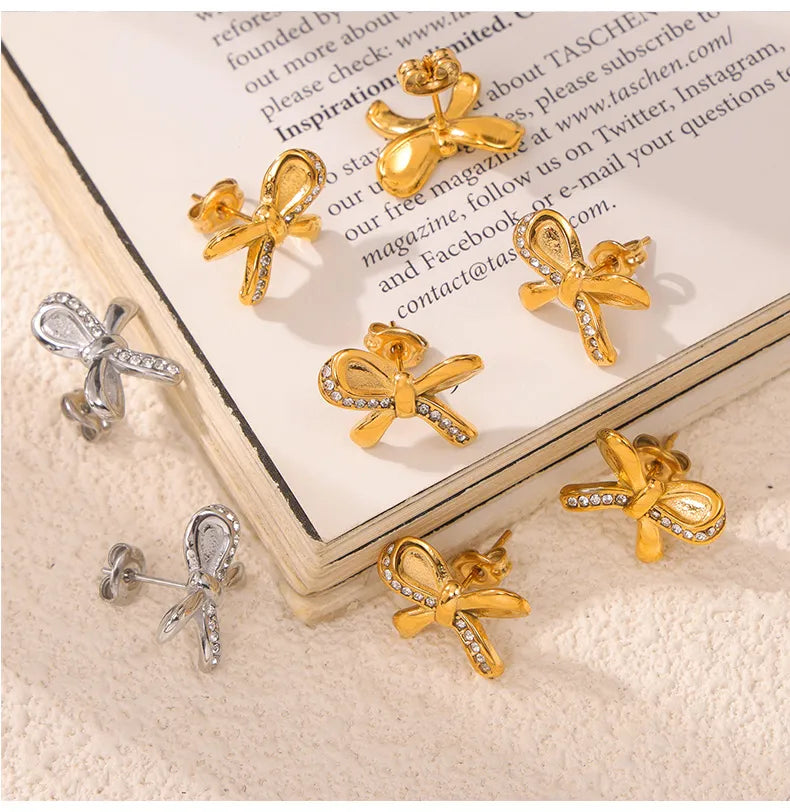 1 Pair Simple Style Bow Knot Plating Inlay 304 Stainless Steel Rhinestones 18K Gold Plated Ear Studs