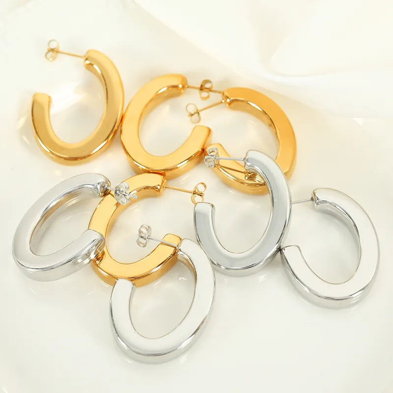 1 Pair Simple Style C Shape Oval Plating Titanium Steel 18K Gold Plated Ear Studs