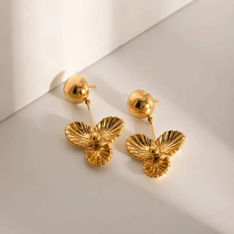 1 Pair Simple Style Classic Style Petal Plating 304 Stainless Steel 18K Gold Plated Drop Earrings