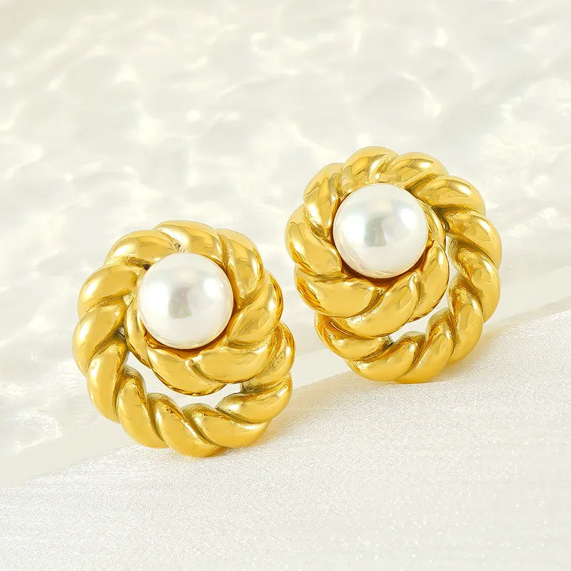 1 Pair Simple Style Commute Geometric Inlay Titanium Steel Artificial Pearls 18K Gold Plated Ear Studs