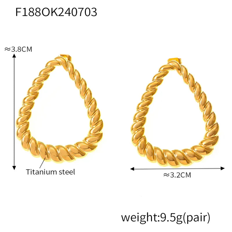 1 Pair Simple Style Commute Lines Twist Plating 304 Stainless Steel 18K Gold Plated Ear Studs