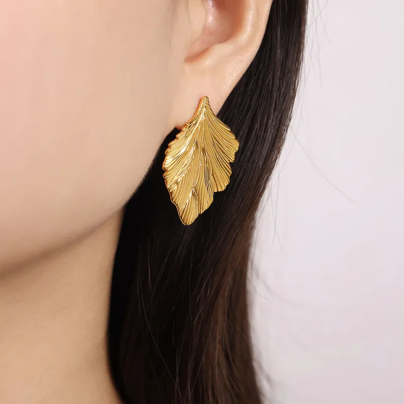 1 Pair Simple Style Leaves Titanium Steel 18K Gold Plated Ear Studs