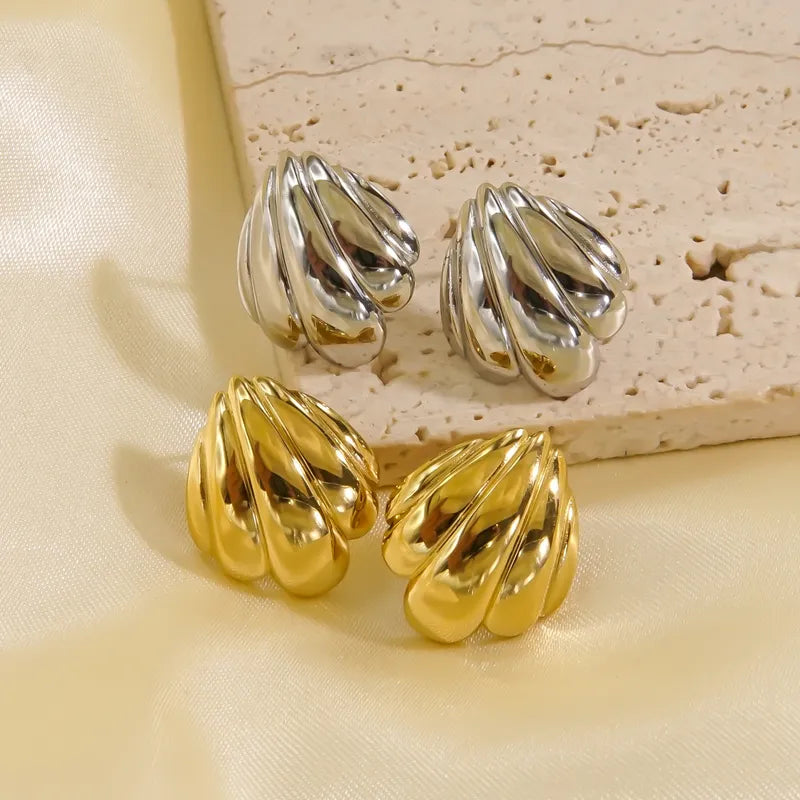 1 Pair Simple Style Shell 304 Stainless Steel 18K Gold Plated Ear Studs