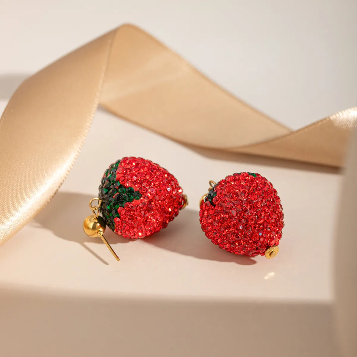 1 Pair Sweet Artistic Strawberry Inlay 304 Stainless Steel Rhinestones 18K Gold Plated Drop Earrings