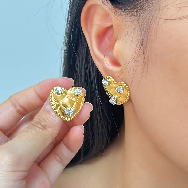 1 Pair Sweet Simple Style Heart Shape Inlay 304 Stainless Steel Zircon 18K Gold Plated Ear Studs