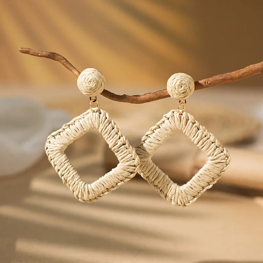 1 Pair Vacation Bohemian Round Square Water Droplets Braid Hollow Out Straw Rattan Drop Earrings