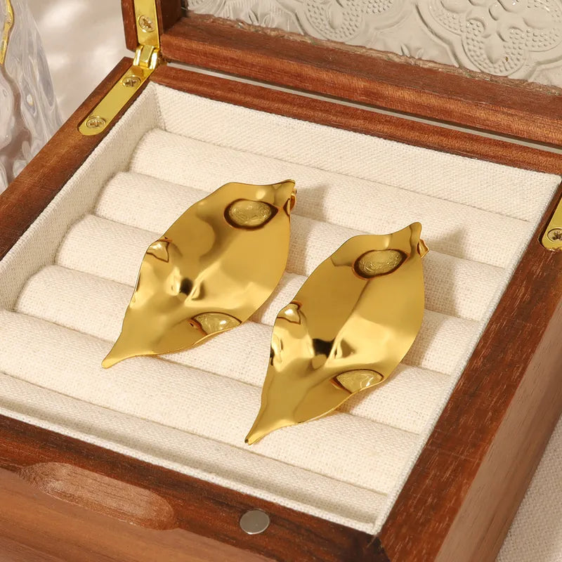 1 Pair Vacation Simple Style Classic Style Leaves 304 Stainless Steel 18K Gold Plated Ear Studs