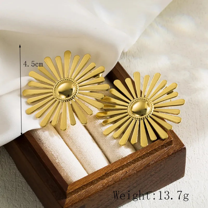 1 Pair Vintage Style Simple Style Artistic Flower Irregular 304 Stainless Steel 18K Gold Plated Ear Studs