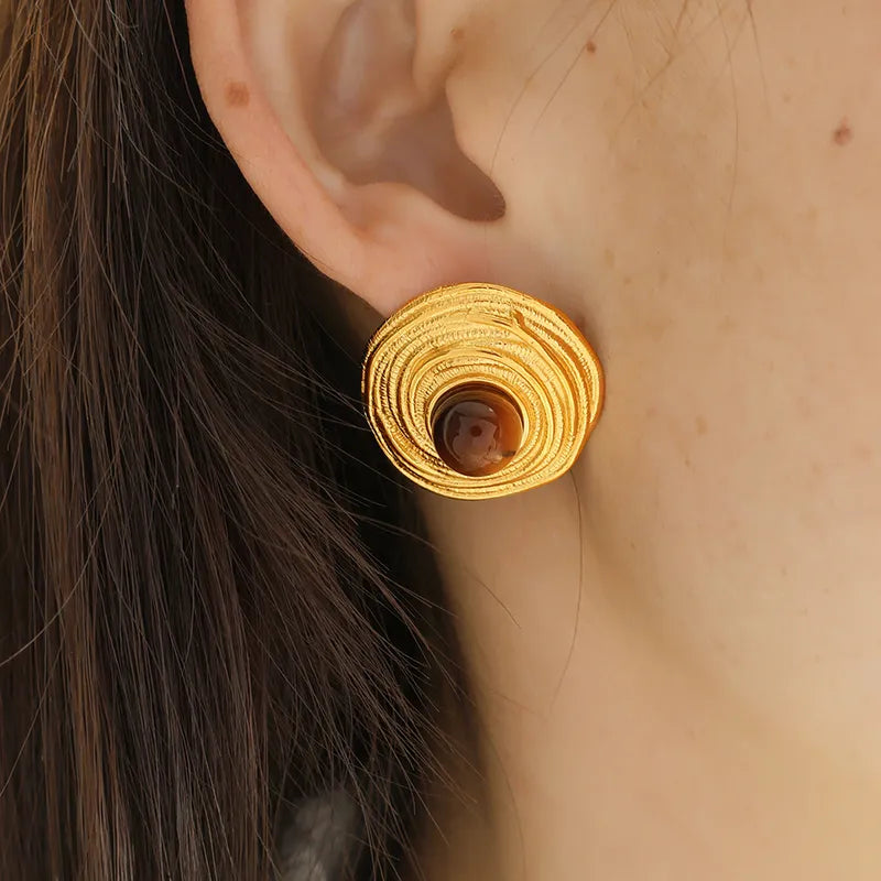 1 Pair Vintage Style Simple Style Round Inlay Titanium Steel Tiger Eye 18K Gold Plated Ear Studs