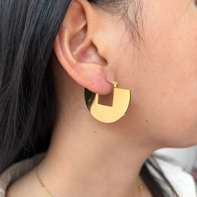 1 Piece Elegant Basic Commute Semicircle Sector Plating 304 Stainless Steel 18K Gold Plated Ear Studs