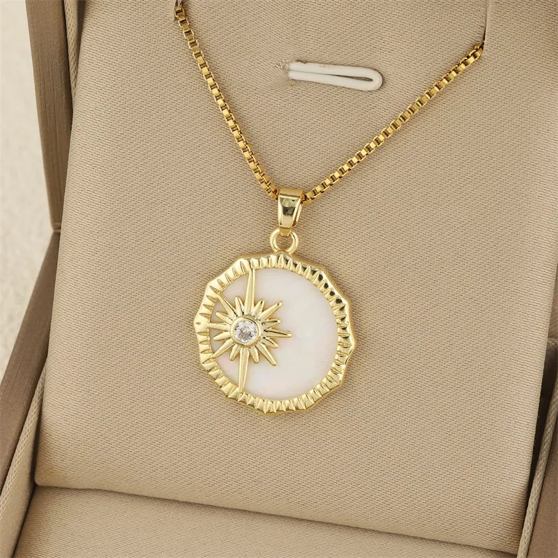 201 Stainless Steel Brass 18K Gold Plated Hollow Out Inlay Star Shell Zircon Pendant Necklace