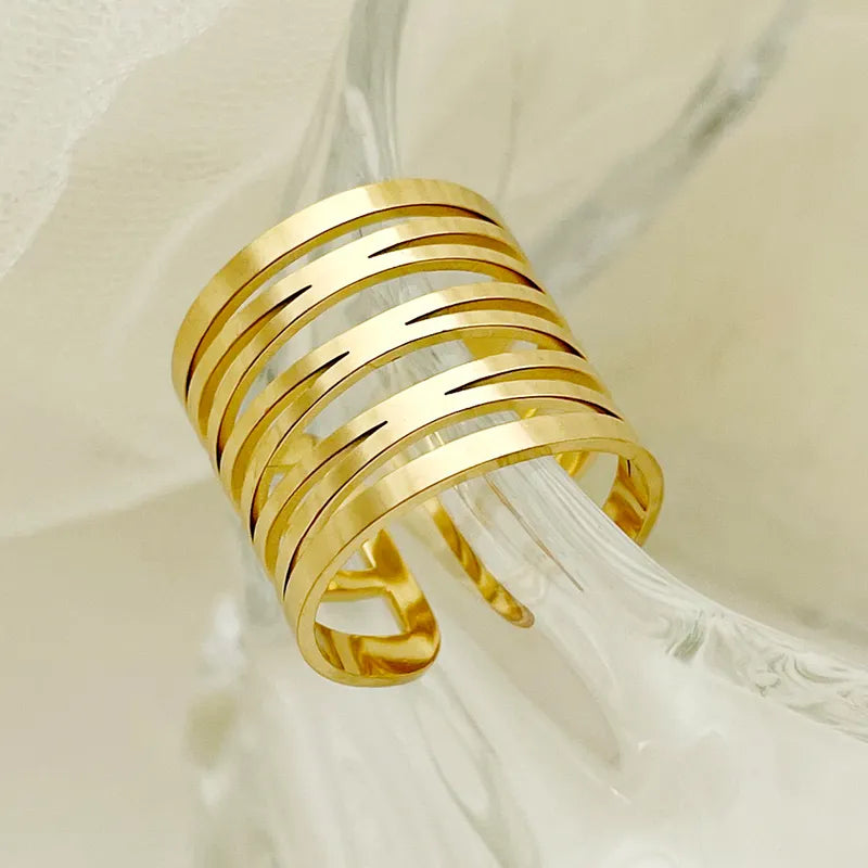 304 Stainless Steel 14K Gold Plated Simple Style Classic Style Asymmetrical Plating Hollow Out Round Flower Open Rings