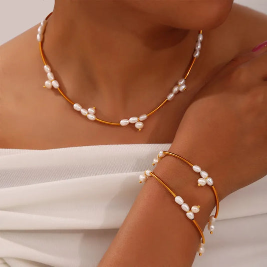 304 Stainless Steel Freshwater Pearl 18K Gold Plated IG Style French Style Simple Style Beaded Oval Bracelets Necklace