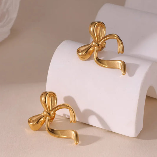 A Pair Of Fashionable 18K Real Gold Stainless Steel Bow Streamers Eardrop Earring Suitable For Women's Daily Wear