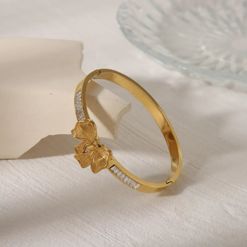 Basic Simple Style Commute Bow Knot 304 Stainless Steel 18K Gold Plated Zircon Bangle In Bulk