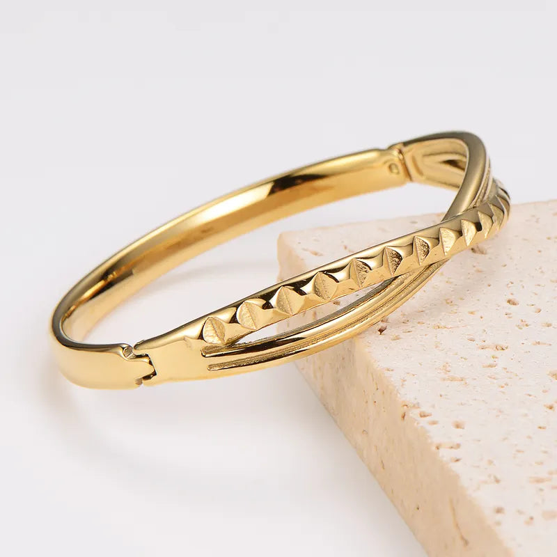 Basic Simple Style Geometric 304 Stainless Steel 18K Gold Plated Bangle In Bulk