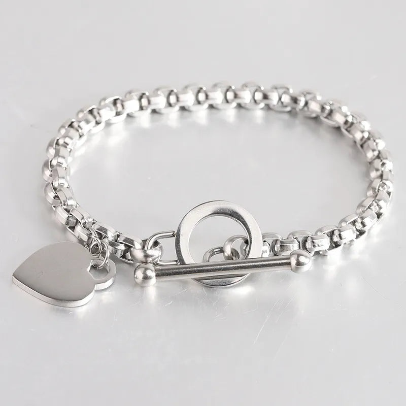 Casual Classic Style Heart Shape Titanium Steel 18K Gold Plated Bracelets In Bulk