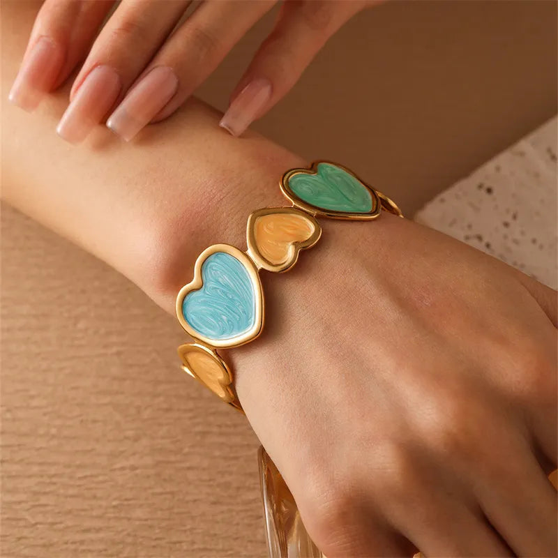 Casual Elegant Commute Heart Shape 304 Stainless Steel 18K Gold Plated Bangle In Bulk