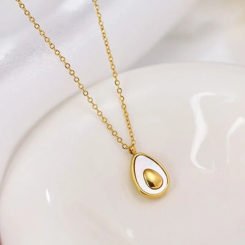 Casual Simple Style Avocado Titanium Steel Plating Inlay Shell Pendant Necklace