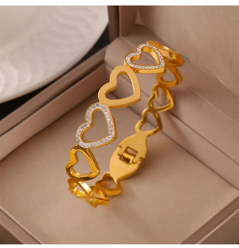 Casual Simple Style Quadrilateral Heart Shape 304 Stainless Steel 18K Gold Plated Rhinestones Bangle In Bulk