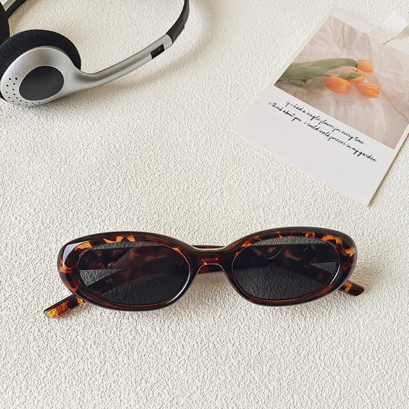 Casual Vacation Solid Color Pc Resin Oval Frame Full Frame Women's Sunglasses