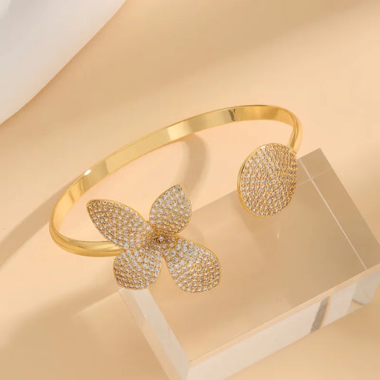 Copper 18K Gold Plated Inlay Flower Zircon Bangle