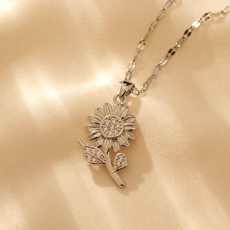 18K Gold Plated Simple Style Classic Style Sunflower Inlay Zircon Pendant Necklace