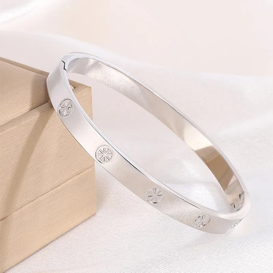 Elegant Classic Style Solid Color 304 Stainless Steel Bangle In Bulk