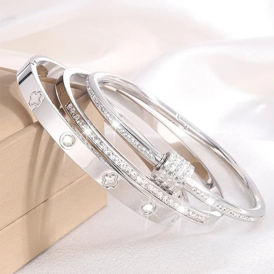 Elegant French Style Classic Style Flower 304 Stainless Steel Bangle In Bulk