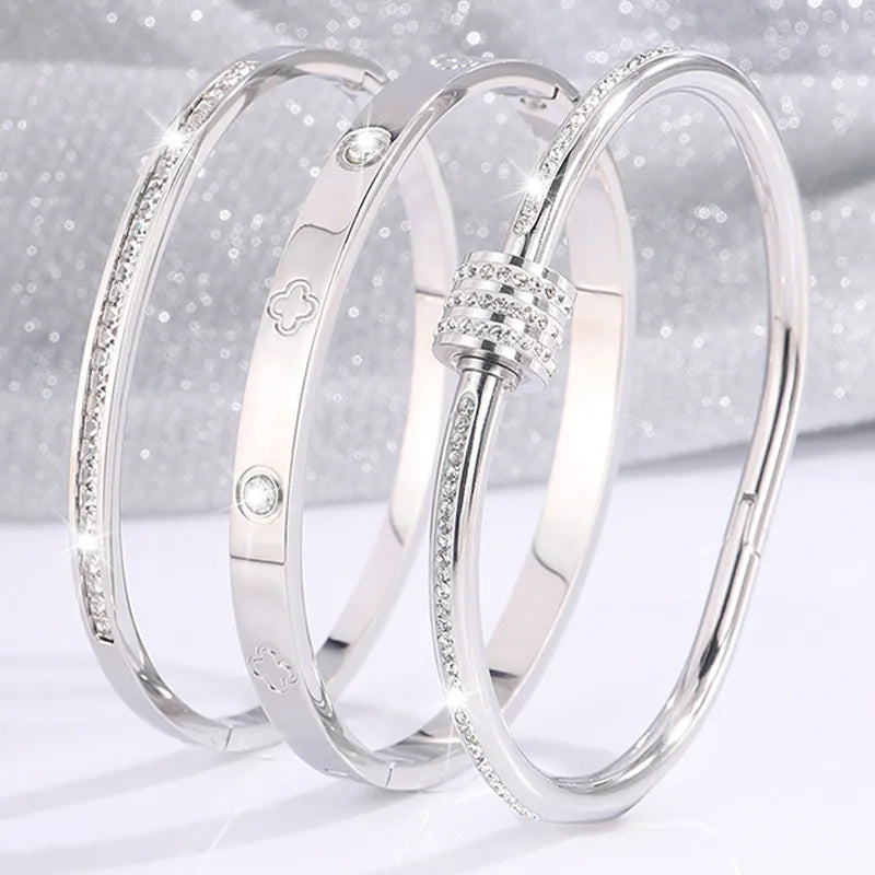 Elegant French Style Classic Style Flower 304 Stainless Steel Bangle In Bulk