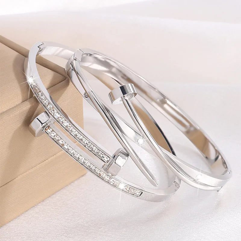 Elegant French Style Classic Style Geometric 304 Stainless Steel Bangle In Bulk