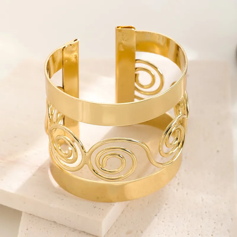 Exaggerated Luxurious Spiral Stripe Copper Hollow Out Bangle