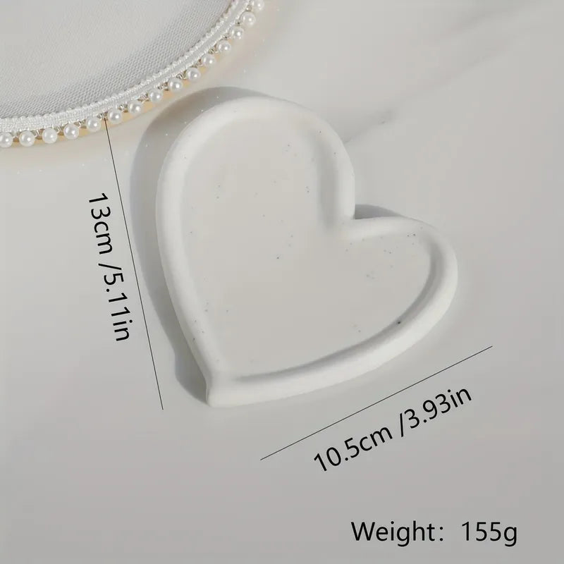 Modern Style Simple Style Clouds Heart Shape Solid Color Ceramics Jewelry Display Storage Tray Jewelry TrayModern Style Simple Style Clouds Heart Shape Solid Color Ceramics Jewelry Display Storage Tray Jewelry Tray