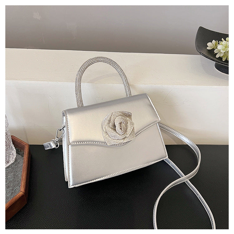 Women's Small Pu Leather Solid Color Flower Streetwear Magnetic Buckle Crossbody Bag