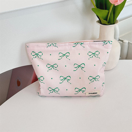 Streetwear Flower Polyester Square Makeup Bags & Storage