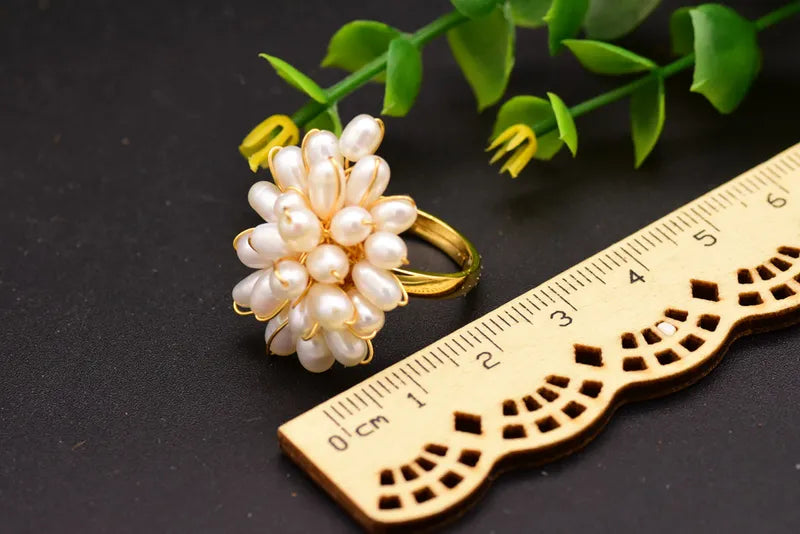 Retro Flower Freshwater Pearl Copper Plating Inlay Pearl 18k Gold Plated Rings