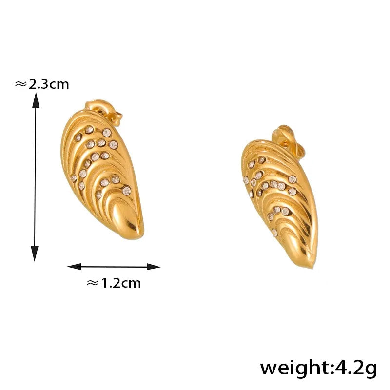 Retro Personalized Diamond-Embedded Stainless Steel 18K Gold Plating Stud Earrings