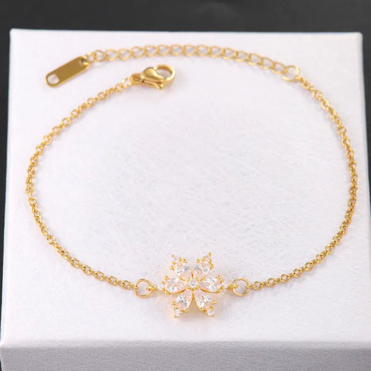 Shiny Flower 304 Stainless Steel Copper 18K Gold Plated Zircon Bracelets In Bulk