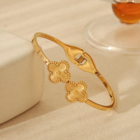 Simple Style Artistic Four Leaf Clover 304 Stainless Steel 18K Gold Plated Bangle In Bulk Stainless Steel Bracelets