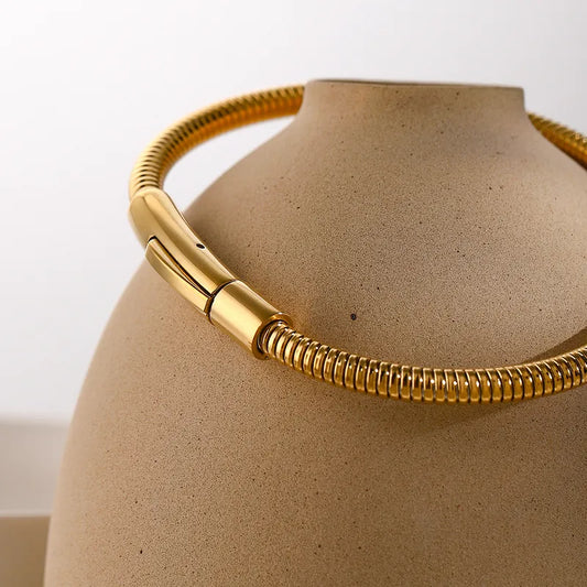 Simple Style Classic Style Solid Color 304 Stainless Steel 16K Gold Plated Bracelets In Bulk