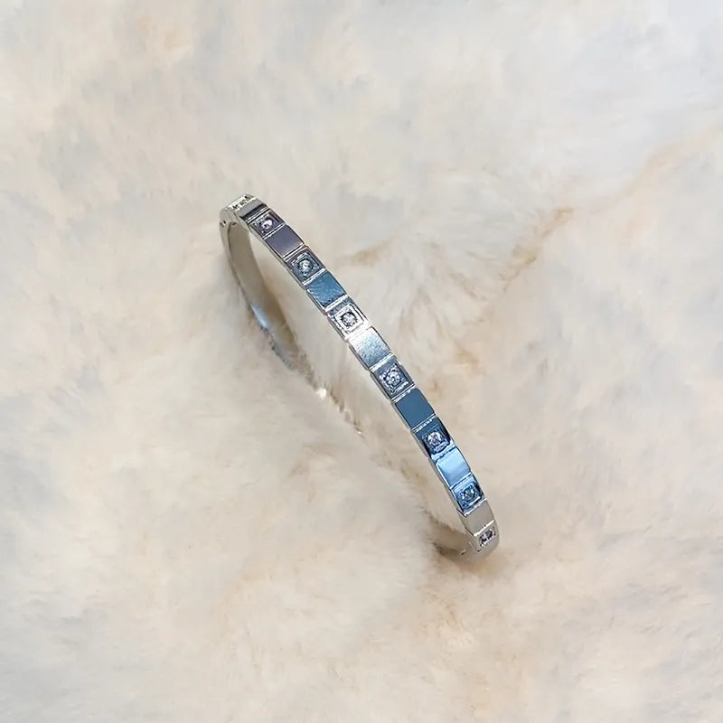 Simple Style Geometric Titanium Steel Zircon Bangle In Bulk