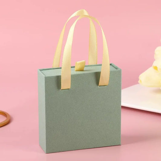 Simple Style Solid Color Paper Jewelry Packaging Bags