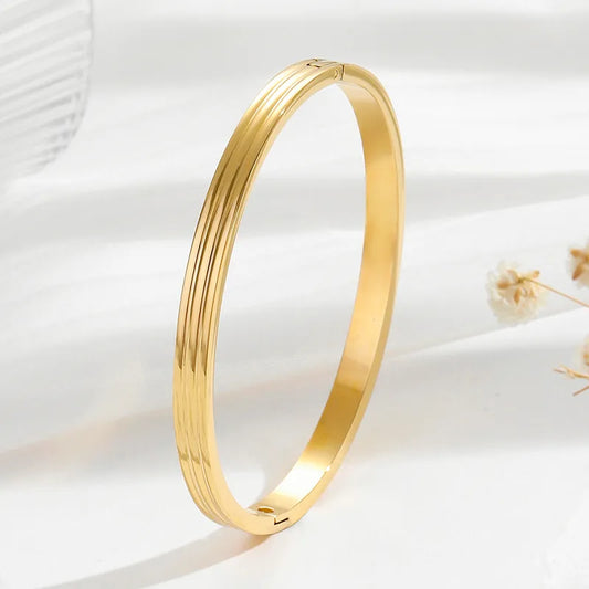 Stainless Steel 18K Gold Plated Simple Style Classic Style Solid Color Plating Bangle