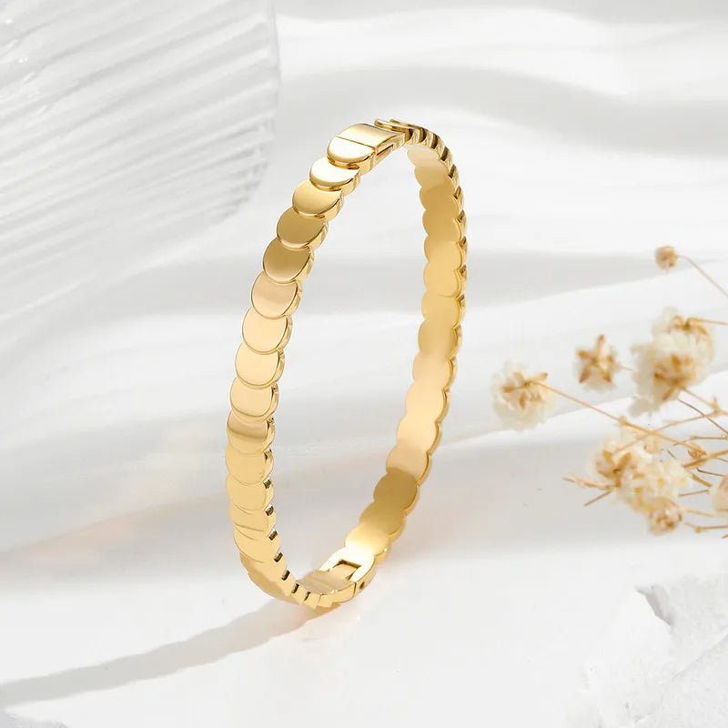 Stainless Steel 18K Gold Plated Simple Style Classic Style Solid Color Plating Bangle