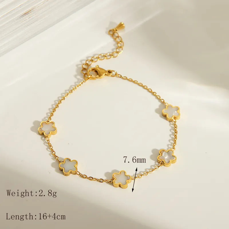 Sweet Commute Heart Shape Flower Butterfly 304 Stainless Steel 18K Gold Plated Bracelets In Bulk