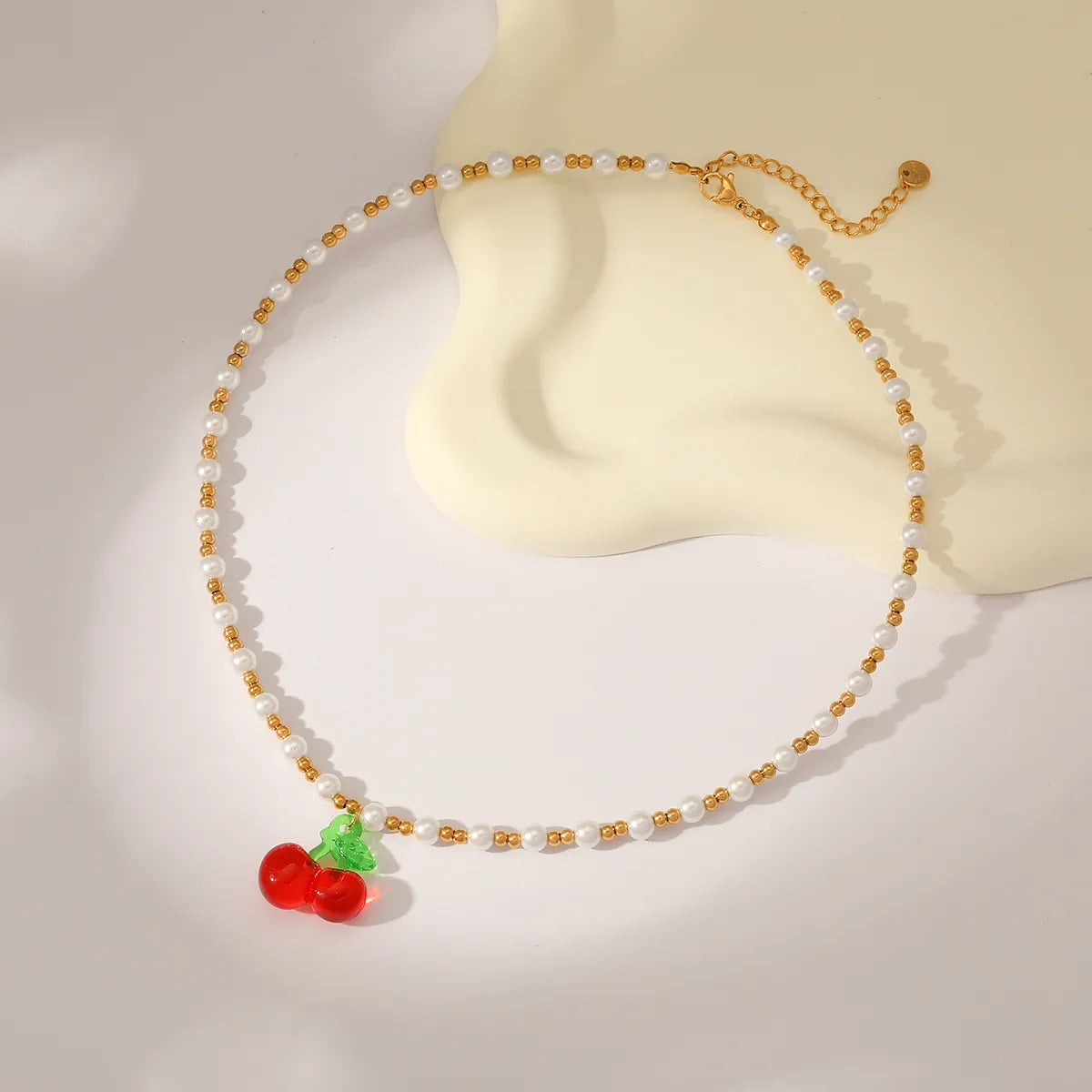 Sweet Simple Style Cherry Solid Color 18K Gold Plated Imitation Pearl 304 Stainless Steel Beaded Chain Beaded Necklaces Wholesale